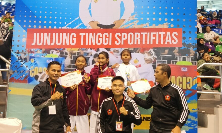 Dua Atlet Gokasi Kepri Raih Medali Emas dan Perak di FORKI Riau Championship